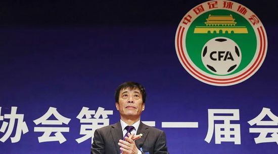 《破墓》首曝预告 金高银×李到晛携手驱灵 2024-01-09 1月9日，由张宰贤执导，崔岷植、金高银、李到晛、柳海真主演韩国惊悚悬疑电影《破墓》首曝正式预告。