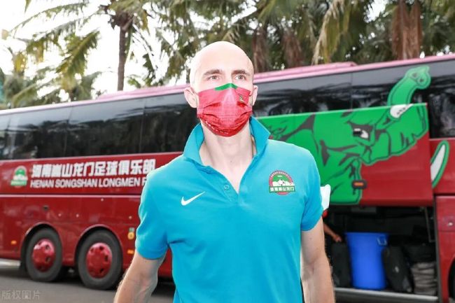 谢尔顿艾米客串《小谢尔顿》最终季2024-05-08 第75届艾美奖颁奖礼红毯 罗伯特·帕丁森家属稳赢2024-01-16 热门新闻 食物和爱都不可辜负！