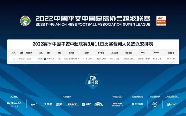 34岁的维多利亚告诉 维多利亚梳“冲天锥”抵美当评委 新造型雷人 2009-08-12 维多利亚据国外媒体报道，美国当地时间8月11日，辣妹维多利亚赶赴丹佛为新一季《美国偶像》客串评委，随后她将前往洛杉矶与她的万人迷老公贝克汉姆会和共度周末。